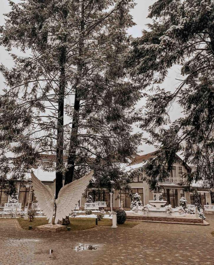 Provans Bohorodchany Exteriér fotografie