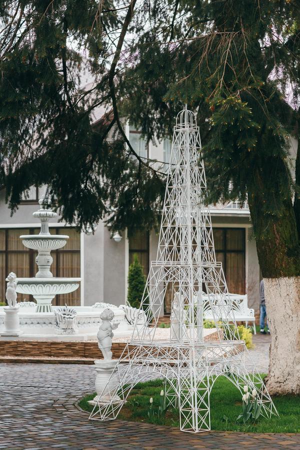 Provans Bohorodchany Exteriér fotografie